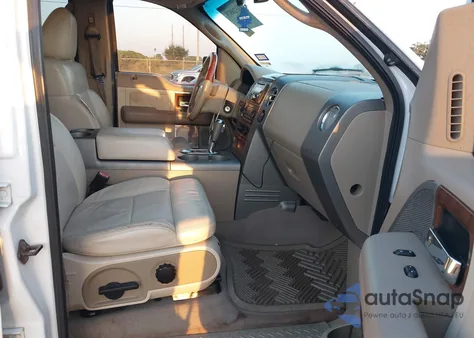 2004 Ford F-150 Fx4/Lariat/Xlt z USA, uszkodzony, nr VIN 1FTPW14594KC73148